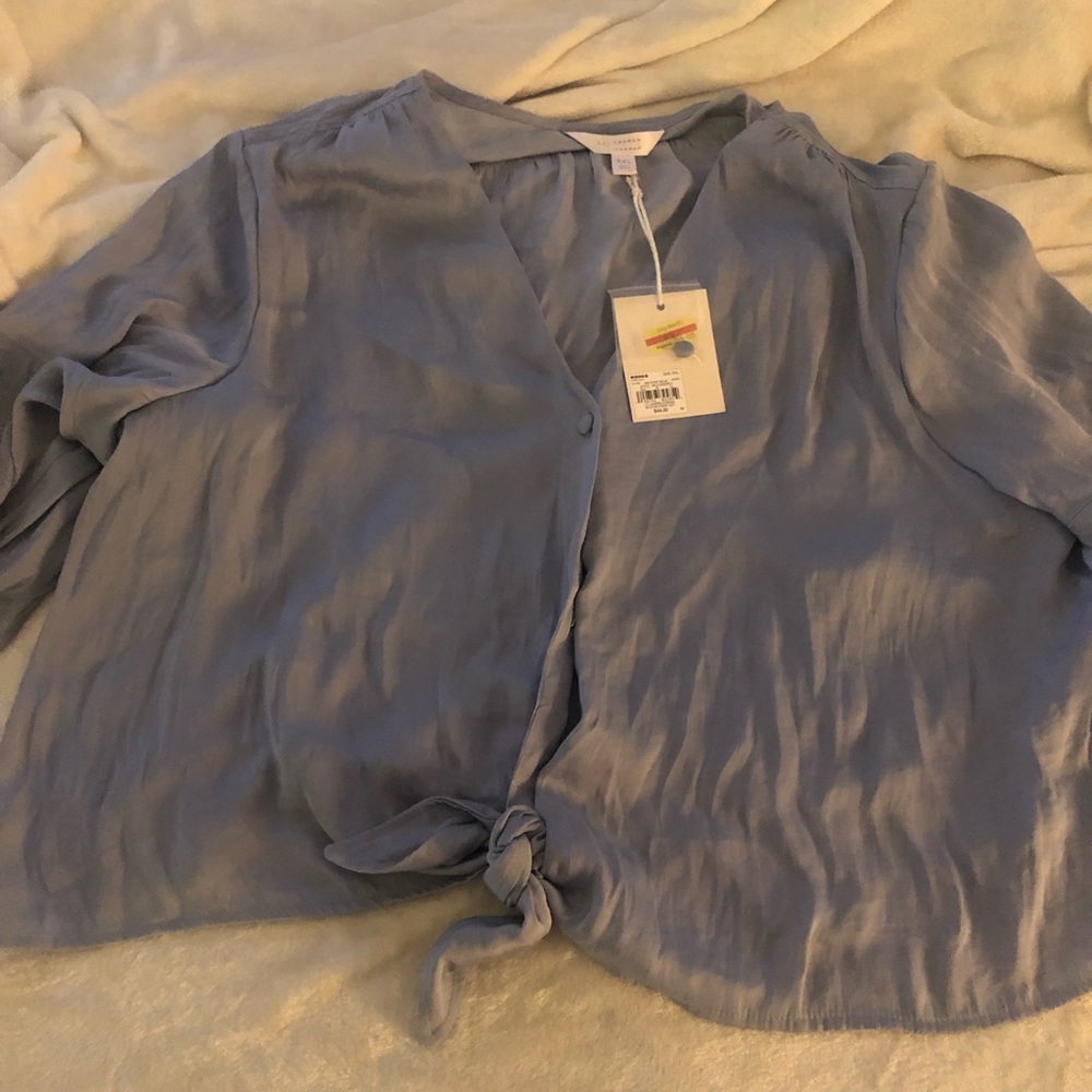 NWT-silky shirt